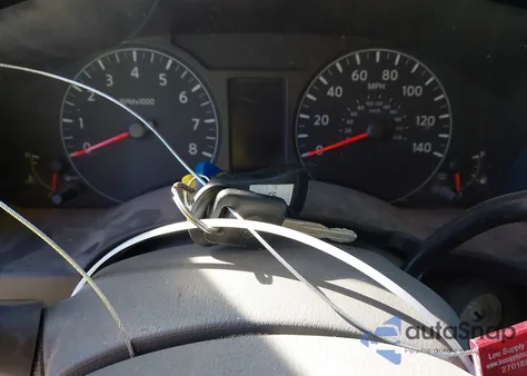 2020 Nissan Nv Cargo Nv2500 Hd Sv Standard Roof V6 from USA, damaged, VIN 1N6BF0KY1LN802135